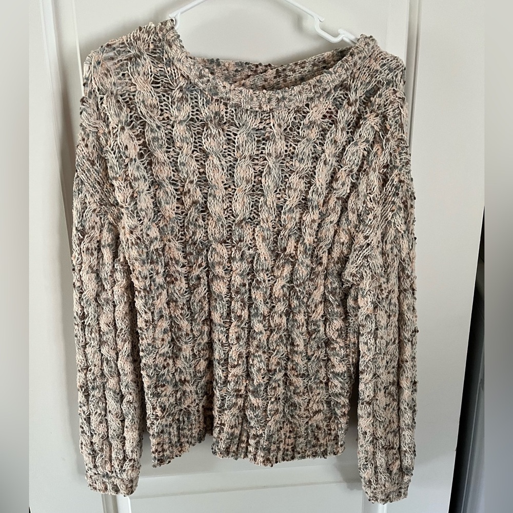 Hem & Thread Boutique Sweater NWT size small
